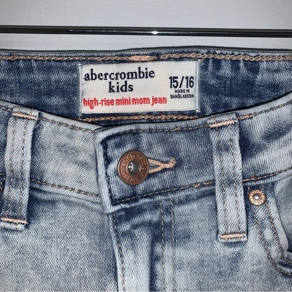 Abercrombie Kids Mini Mom Jeans Size 15/16 Girls Light Acid Wash Denim High Rise - Picture 8 of 8